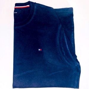 TOMMY HILFIGER TSHIRT
